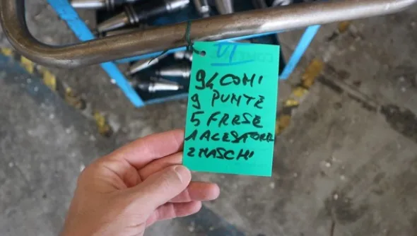 250#5049 Utensili e strumenti di misura