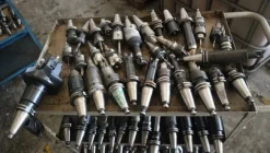 250#5049 Utensili e strumenti di misura