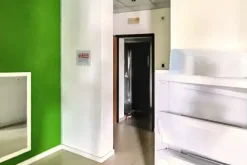 #25366 Vano ufficio al piano primo (sub 33) e servizi