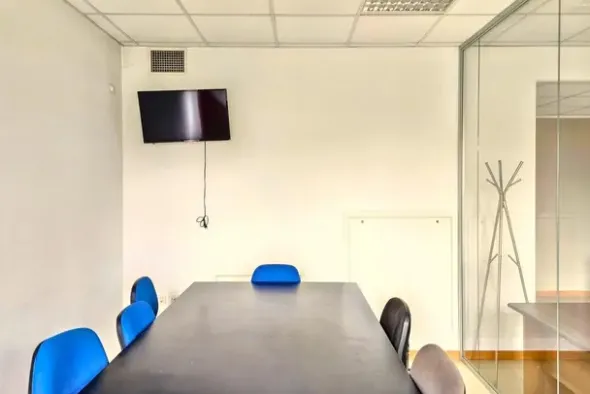 #25367 Vano ufficio al piano primo (sub 34) e servizi