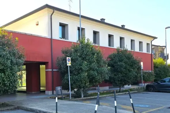 #25367 Vano ufficio al piano primo (sub 34) e servizi