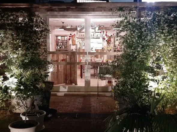 #2536514 Vendesi Attività Avviata Putignano Ristorante in centro