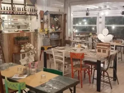 #2536514 Vendesi Attività Avviata Putignano Ristorante in centro