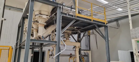 vendesi attrezzatura ex opificio-pastificio