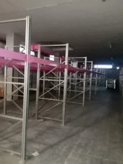 Vendita scaffalatura usata
