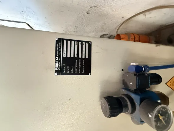 Vendo attuatore ad aria compressa