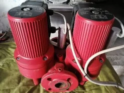 Vendo circolatore gemellare Grundfos