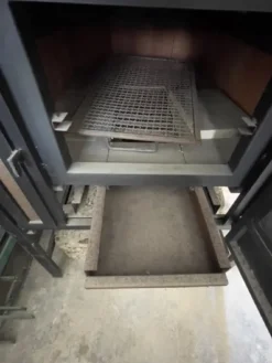 Vendo FORNO in acciaio a legna