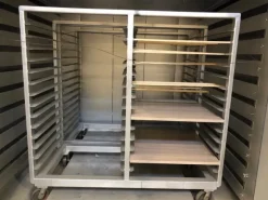 Vendo forno industriale EMI mai usato