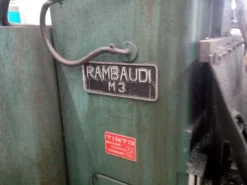 VENDO FRESATRICE A CNC RAMBAUDI MOD. M 3P NC