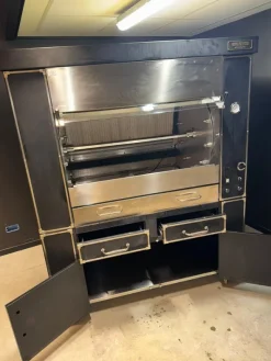 VENDO GIRARROSTO A GAS – UNIVERSO GRILL CG 960