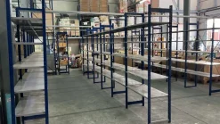 Vendo scaffalature e muletti