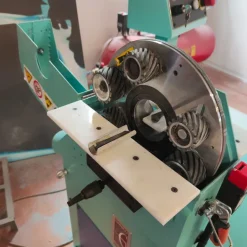 Vendo Smerigliatrice Orbitante GARBOLI LPC160