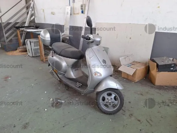 9#9294 Vespa Piaggio ET4