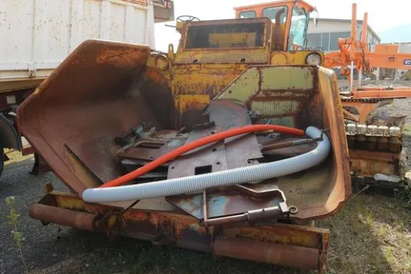 3005#4392 Vibrofinitrice Simesa S220