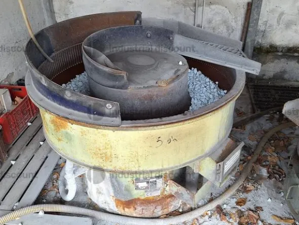 5#9818 Vibrofinitrici ed asciugatrice industriali