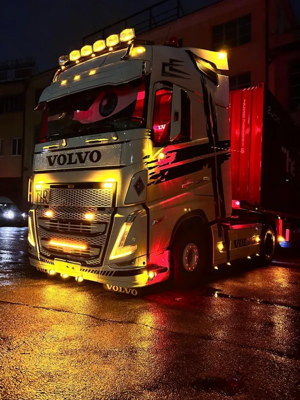 VOLVO FH500