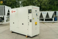 Water cooled chiller Trane | 251 kW | Usato | Garanzia